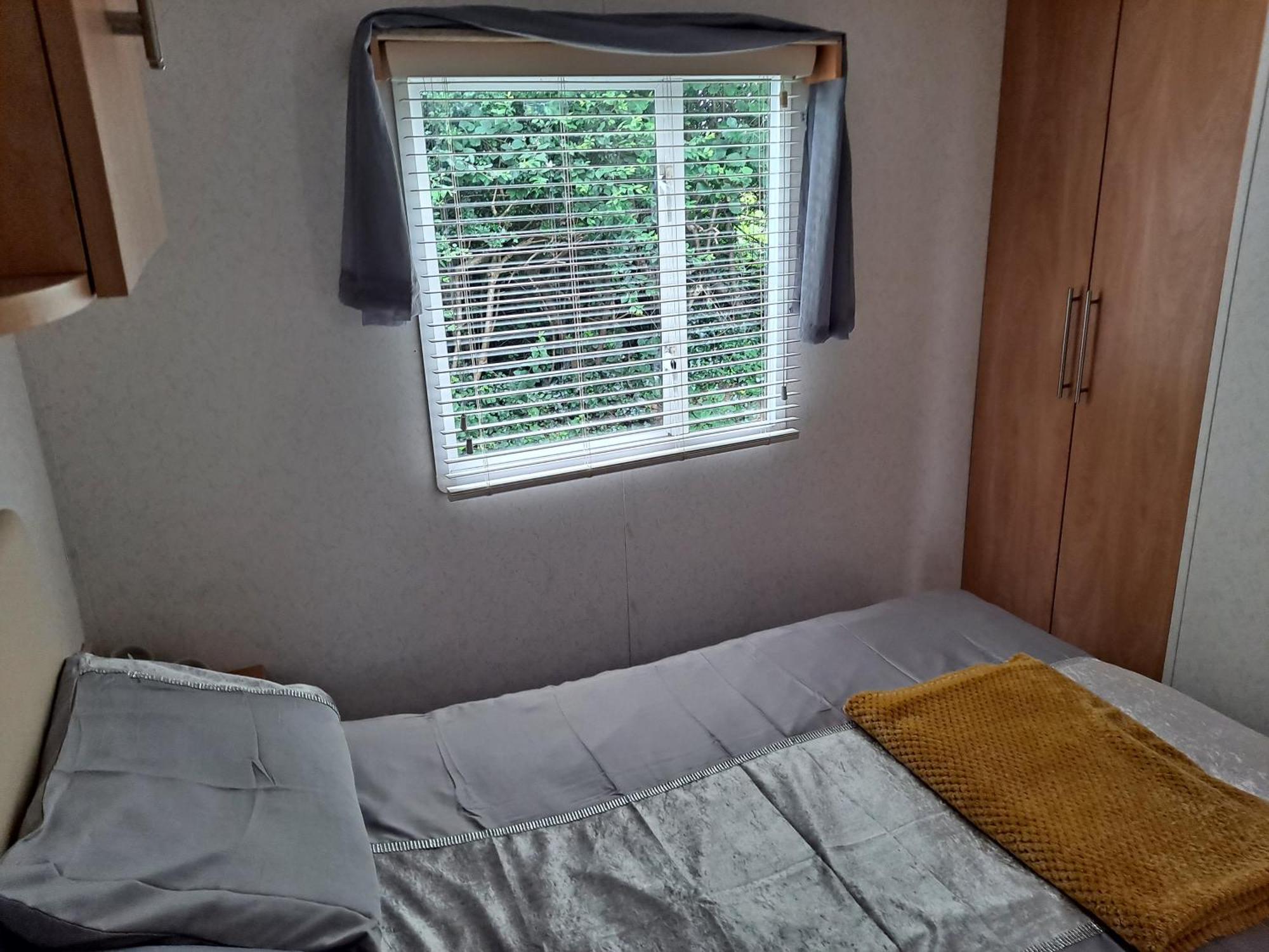 Amroth Bay Holiday Caravan Llanteg Esterno foto